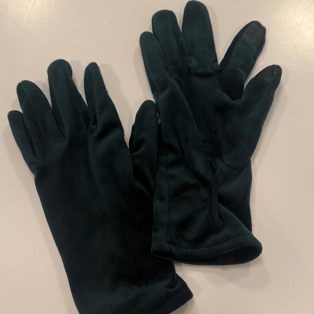 Dark Green Velvet Gloves. O/S